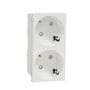 Frontbillede af Schneider Electric Unica dobbelt Schuko stikkontaktindsats, viser de to stikkontakter og en hvid blank overflade.