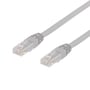 Deltaco Cat6 U/UTP-patchkabel i grå på 4 meter med begge gennemsigtige RJ45-stik og kabelaflastninger.