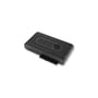 ICY Dock U.2 NVMe SSD-adapter til USB 3.2 Gen2 set fra en anden vinkel med strømknap og SSD-stik.