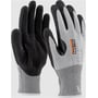 Et par Boisen Safety Cut F arbejdshandsker i sort og grå, med ribstrikket krave og nitrilbelagte fingre og håndflade.