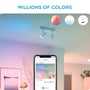 WiZ Imageo spotlampe lyser med millioner af farver, vist med eksempler på lysscener og WiZ app-kontrol.