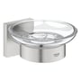 Grohe Start Cube sæbeskål med holder, fremstillet af klart glas og børstet Supersteel metal, med en bredde på 110 mm.
