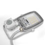 LED-feltets tofarvede dioder ses tæt på bag det klare frontglas på Videx-projektøren.