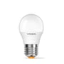 Videx LED-kronepære G45 med hvid kuppel og synlig E27-skruefatning, vist forfra.
