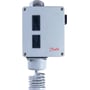 Danfoss RT4 termostat med rumføler og IP67-klassificering, viser justeringsskalaer og Danfoss logo.