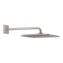 Grohe Rainshower Mono hovedbruser 310x310mm i børstet stål med 422mm brusearm, monteret på væg. Visuelt tiltalende design.