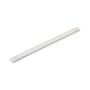SG Armaturen SlimLine Pro LED-skinne på 270 mm i hvidt aluminium med 3000K lysfarve, vist med en polycarbonat diffusor.