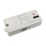 Hvid Envilar Zigbee-konverter til DALI og 0/1-10V med tryk, set skråt med lukket dæksel og synlig skrue.