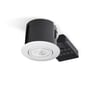 Philips Hue indbygningsspot, rund, mat hvid front, sort cylinder med drejelig funktion, vist fra en lav vinkel på hvid baggrund.