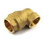 Isiflo overgangsvinkel af messing med 3/4" gevind og 32mm rørdimension, viser indvendige gevind og solid konstruktion.