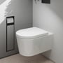 Hansgrohe Elupura S væghængt toilet i hvidt porcelæn med skjult montering og uden skyllerand, vist i et moderne badeværelsesmiljø.