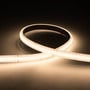 Fleksibel Ansell Lighting H-Cell LED strip med 4000K neutral hvidt lys, 19,2W/m og IP65-klassificering på en mørk baggrund.