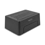 Skovket view af den sorte DeLock USB Type-C docking station med to SATA HDD/SSD slots og DeLock logo synligt.