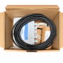Watertec 4G PRO pumpestyring ligger i en åben papkasse med oprullet sort kabel og tilbehør.