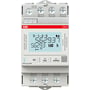 ABB D13 elmåler, frontvisning med digitalt display, knapper og skrueterminaler for tilslutning af strøm og netværk.
