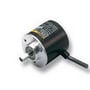 Omron trinvis encoder med 2000ppr, 12-24VDC og PNP udgang, vist med 0,5m kabel.