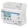 Carlo Gavazzi trefaset IoT-energimåler set tættere på med Wi-Fi-display, knapper og markerede terminaler.