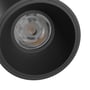 Nærbillede af lyskilden og den sorte inderside af SpectrumLED Orbito loftspot, med detaljeret synlighed af LED-reflektoren.