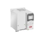 ABB Frekvensomformer ACS480 med 7,5kW, 3x400V, IP20 og IE2, vist med frontpanel og digitale display med driftsdata.