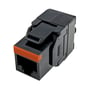 Sort Simply45 RJ45 Cat5e UTP-keystone set skråt forfra med orange markering ved netværksstikket.