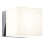 Astro Lighting Cube vægarmatur i krom med opal glasskærm, der giver blødt lys. IP44-godkendt.