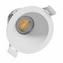 SpectrumLED Fiale Core indbygningsspot set skråt forfra med synlig LED-linse i den hvide, forsænkede front.