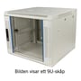 Toten System Z vægskab set skråt forfra med glasdør, lås, ventilationshuller og hvidt kabinet.