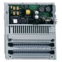 Forside af Schneider Electric Modicon Momentum enhed, viser stikterminaler og mærkninger for analoge og digitale I/O.