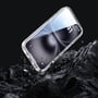 4smarts 360° Premium Protection Set viser en iPhone med klart cover på skrå over mørke klipper.