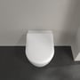 Villeroy & Boch Avento 5656 væghængt toilet set ovenfra med det hvide toiletsæde lukket.
