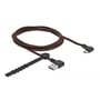 DeLock EASY-USB 2.0-kabel med Type-A- og Micro-B-hanstik ligger oprullet med kabelstrop om ledningen.