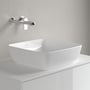 Villeroy & Boch Artis topmonteret håndvask i hvid porcelæn, 41x41 cm, vist med en vægmonteret armatur på en diskret baggrund.