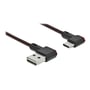 Nærbillede af DeLock EASY-USB kabel, med vinklet USB-A og USB-C stik, der viser detaljer i sort design.
