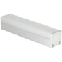 Hvid profil strip rail på 19 x 19 mm til LED-strip, vist tættere på med endestykket vendt fremad.
