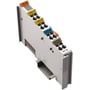 Detaljeret vinkel af Wago 750-652 RS-232/-485 interface modul med indbygget skinne-monteringsbeslag.