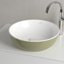 Villeroy & Boch Artis servant, 43 cm, med en udvendig grøn farve og indvendig hvid keramik, bordstående montering uden hanehul.