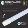 Tekstgrafik om nano-plast på V-TAC LED T8-rør med fire-fodsmarkering og fem års garanti.