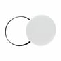 SpectrumLED Nymphea Black & White Rings loftlampe med den sorte ring adskilt fra den runde, hvide lampeskærm.