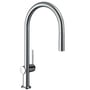 Hansgrohe Talis M54 køkkenarmatur i krom med høj, buet tud og udtrækkelig bruserfunktion på hvid baggrund.