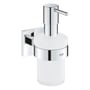 Grohe Start Cube sæbedispenser i krom med holder, lavet af glas og metal med en blank overflade.
