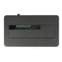 Undersiden af Delock-dockingstationen viser SATA-stikkene til tilslutning af en harddisk eller SSD.