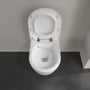 Villeroy & Boch Avento-toilet med sæde og låg slået op, så skålens inderside er synlig.