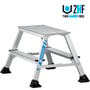 Zarges XLSTEP P trappestige med 2 brede eloxerede aluminiumstrin og 60 cm bredde, ideel til sikker adgang.