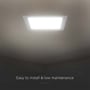 V-TAC LED indbygningspanel monteret i et loft, der viser dets ensartede lys og fremhæver nem installation.