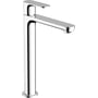 Hansgrohe Rebris E håndvaskarmatur i krom med en høj ComfortZone 240 og 169mm fremspring på hvid baggrund.