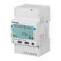 Carlo Gavazzi EM540 energimåler set tættere forfra, med display samt synlige tilslutningsdiagrammer og klemmer på siden.