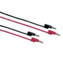 Nærbillede af Fluke TL932 koblingsledningssæt, der viser de forniklede 4 mm bananstik og de røde og sorte PVC-isolerede ledninger.