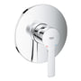 Grohe Lineare etgrebs batteri til indbygning i brus med blank krom finish og metalgreb, viser fronten af den runde roset.