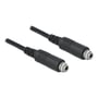 Nærbillede af DeLock 3,5 mm stereo jack hun-stik på et 25 cm sort lydkabel med panelmonteringsmulighed.