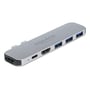 DeLock-dockingstation til MacBook set skråt fra enden med to HDMI-udgange og tre blå USB-A-porte.